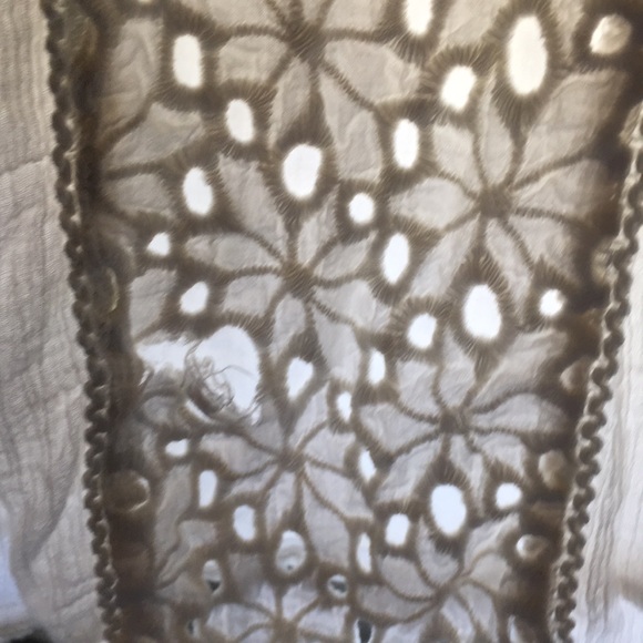 White Old Navy dress - Picture 3 of 3